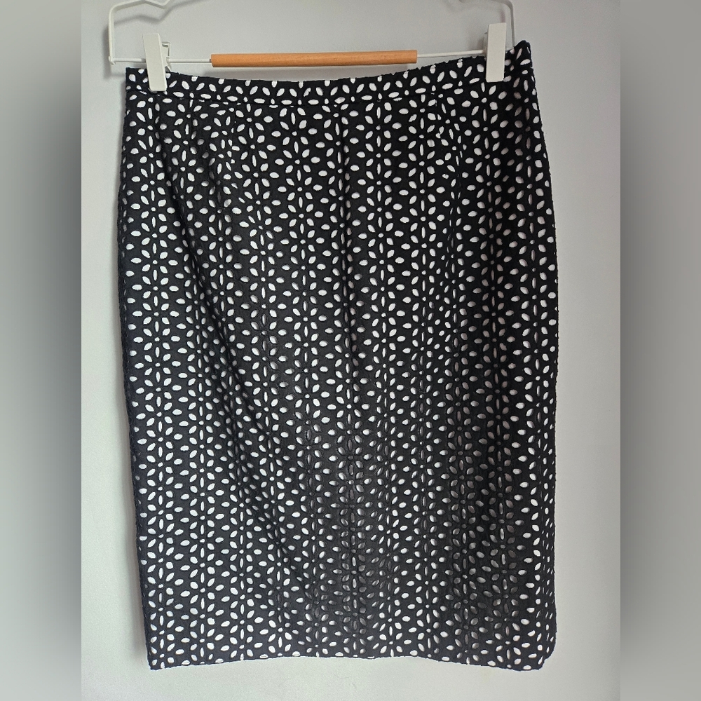 Like New ECCOCI Black and White Cotton Skirt